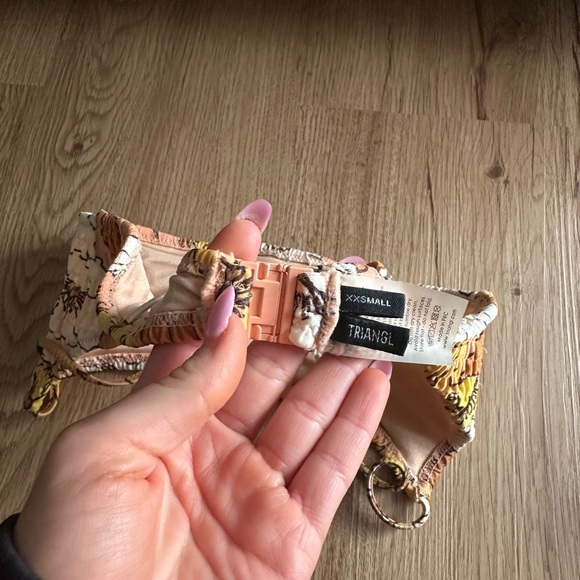 Triangl Bikini, Size XXS, Like New. Inesia Nude Retro - Picture 4 of 8